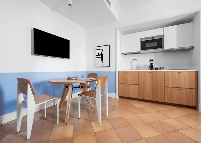 & Else Гостевой дом Сорренто