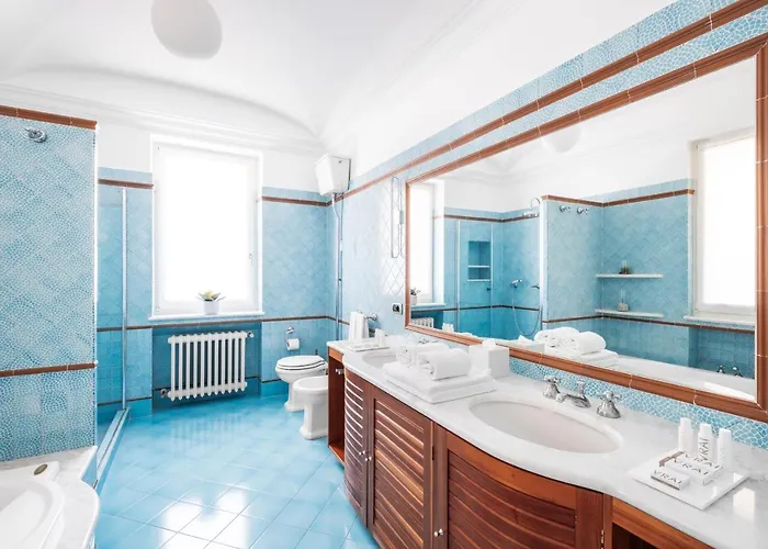 Гостевой дом & Else 4*