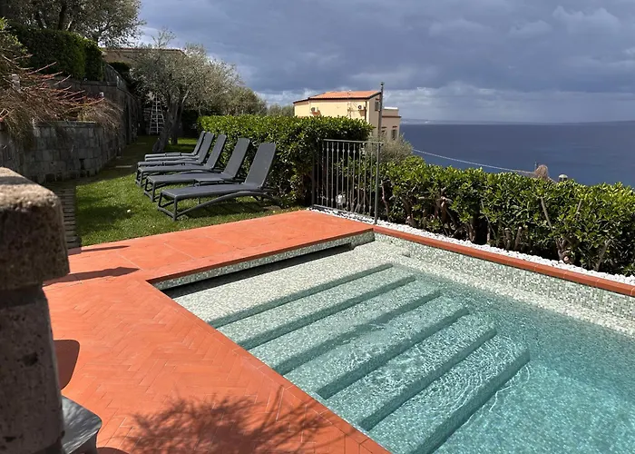 Гостевой дом & Else 4*