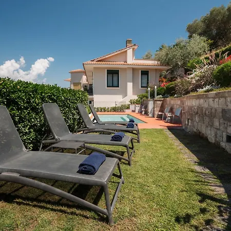 & Else 4* Sorrento