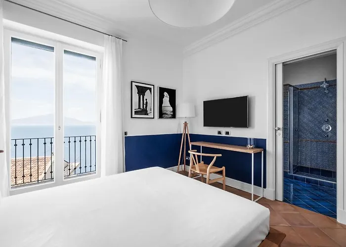 & Else Πανσιόν Σορέντο